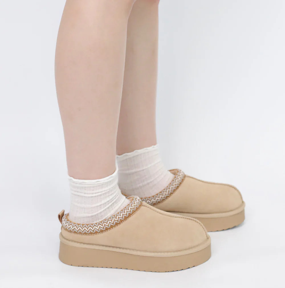 Evellyhootd 2410 Platform Suede beige