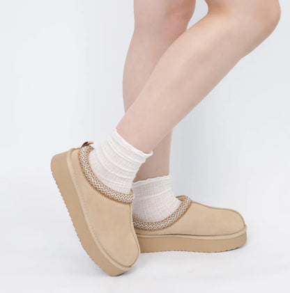 Evellyhootd 2410 Platform Suede beige