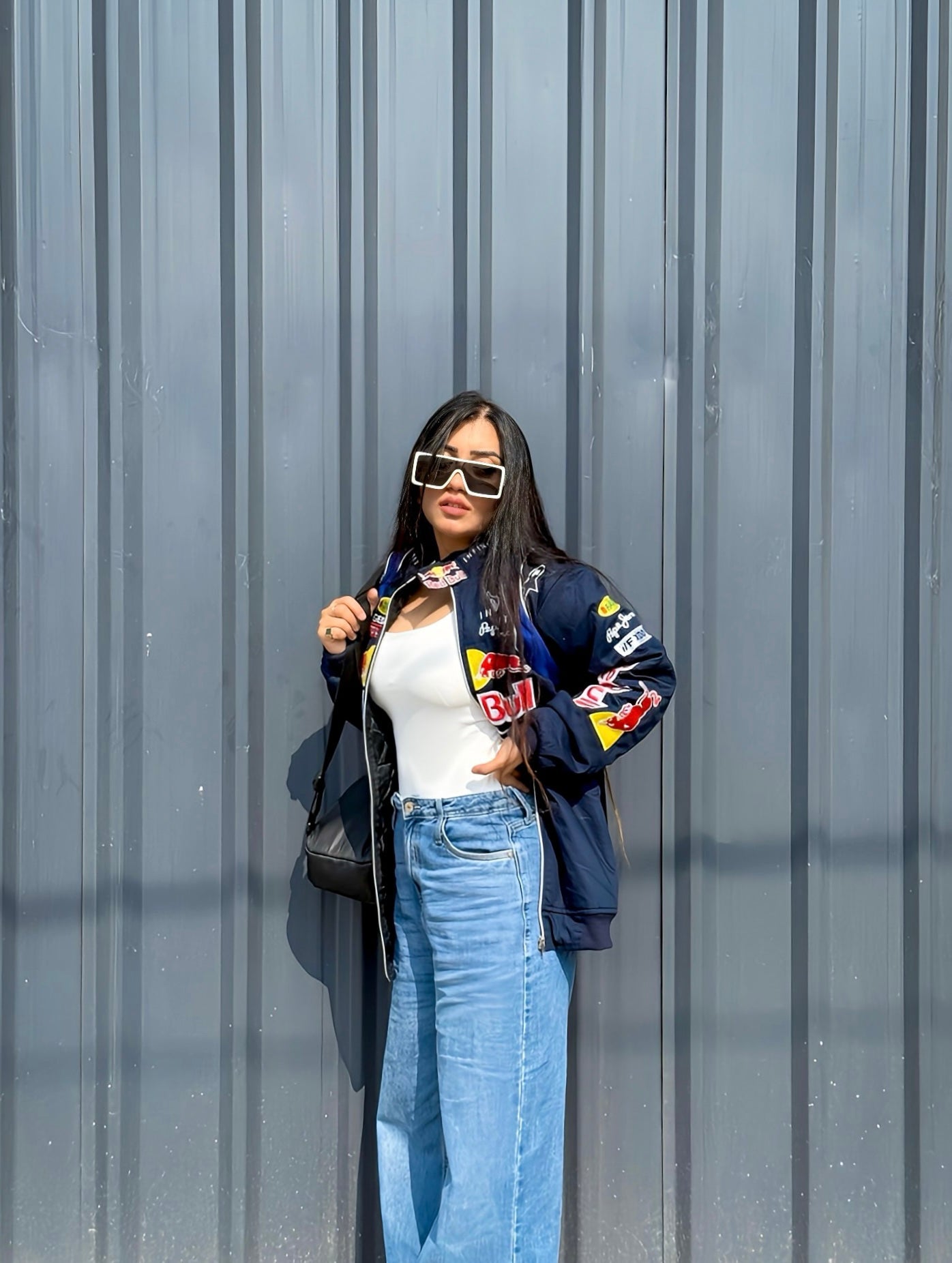 Red Bull Racing Team Jacket – Inner Puff Parachute Fabric | F1 Streetwear Look