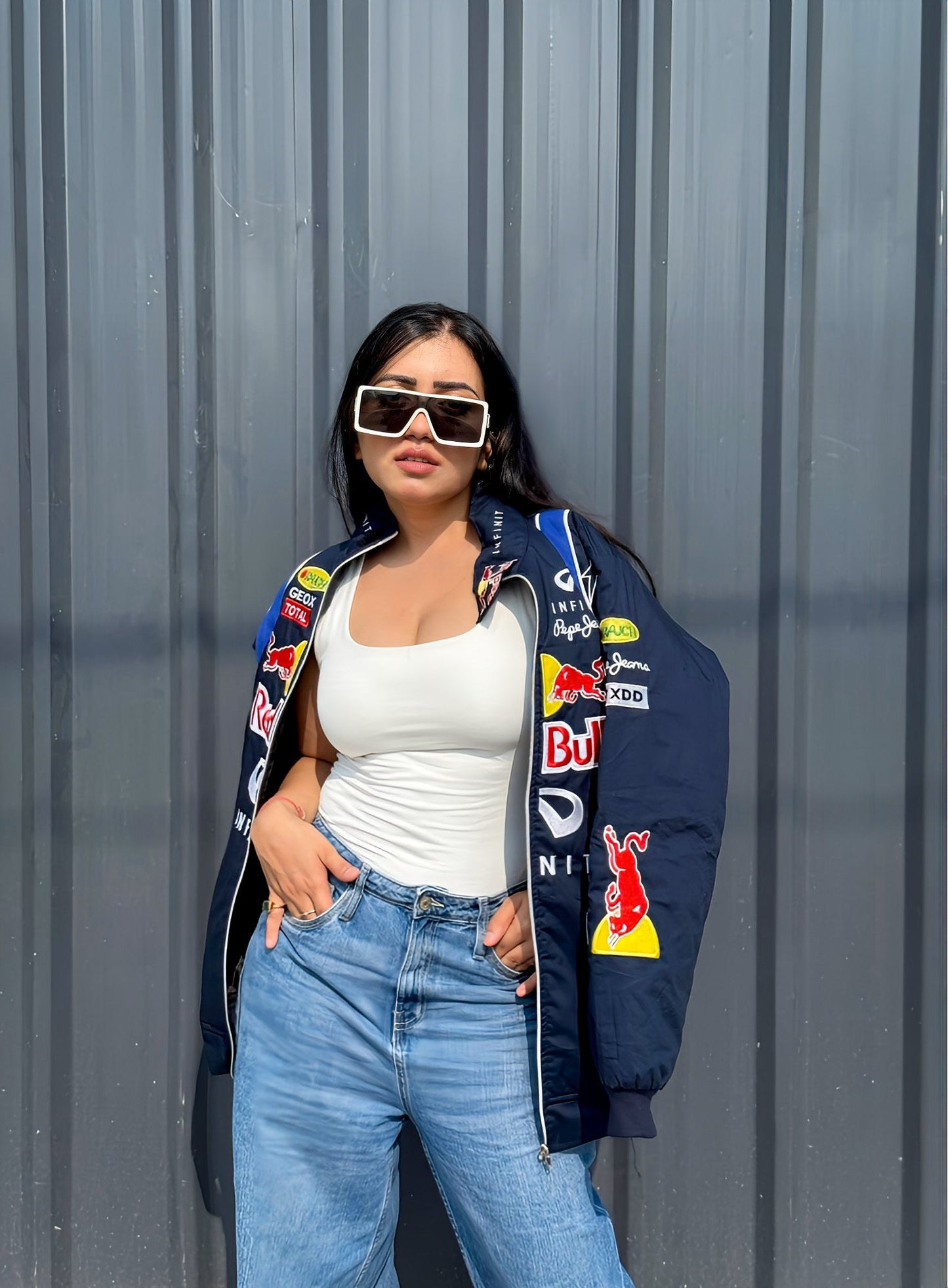 Red Bull Racing Team Jacket – Inner Puff Parachute Fabric | F1 Streetwear Look