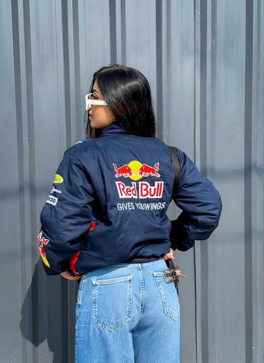 Red Bull Racing Team Jacket – Inner Puff Parachute Fabric | F1 Streetwear Look